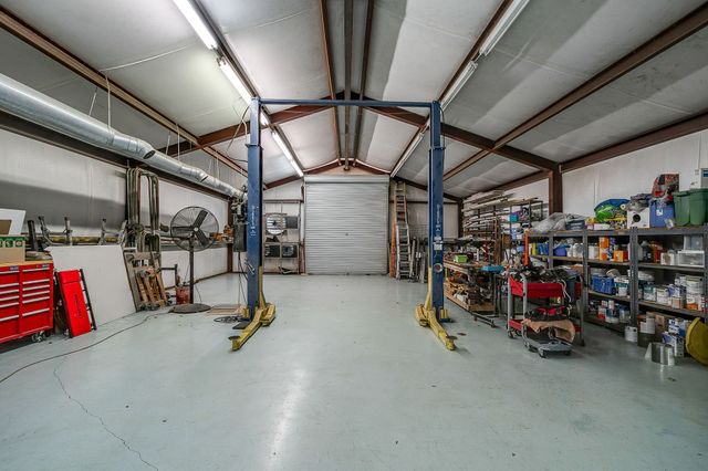 10100 Crestline Trail, Burleson, TX 76028