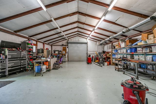 10100 Crestline Trail, Burleson, TX 76028