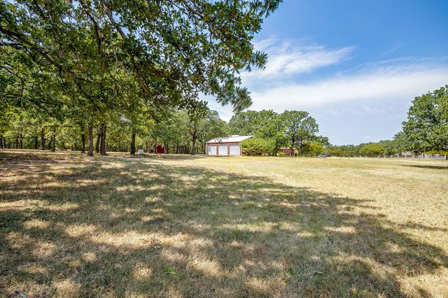 10100 Crestline Trail, Burleson, TX 76028