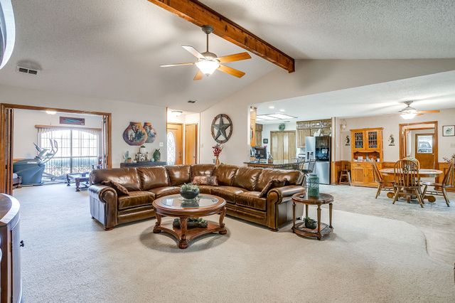 10100 Crestline Trail, Burleson, TX 76028