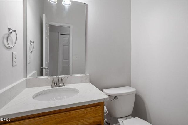 204 Cline Falls Drive, Holly Springs, NC 27540