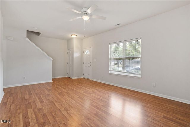 204 Cline Falls Drive, Holly Springs, NC 27540