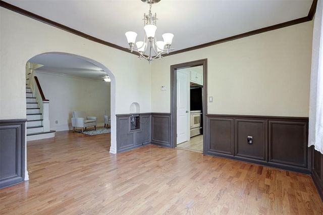 2304 NW 25th Street, Oklahoma City, OK 73107