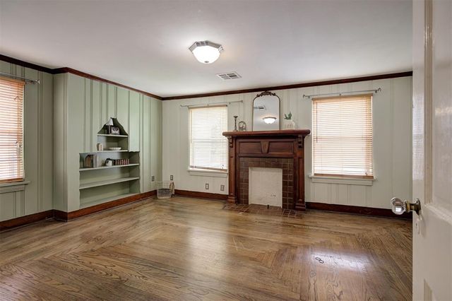 2304 NW 25th Street, Oklahoma City, OK 73107