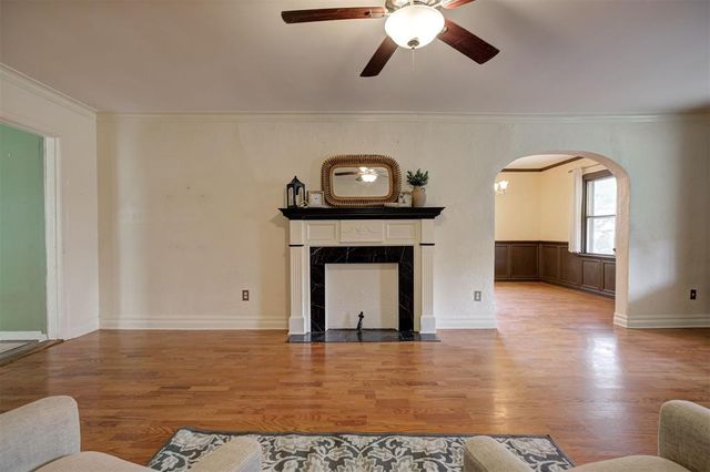 2304 NW 25th Street, Oklahoma City, OK 73107