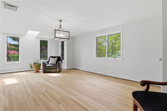 5 Aurora Drive, Cumberland, RI 02864
