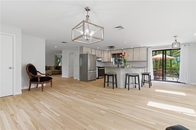 5 Aurora Drive, Cumberland, RI 02864