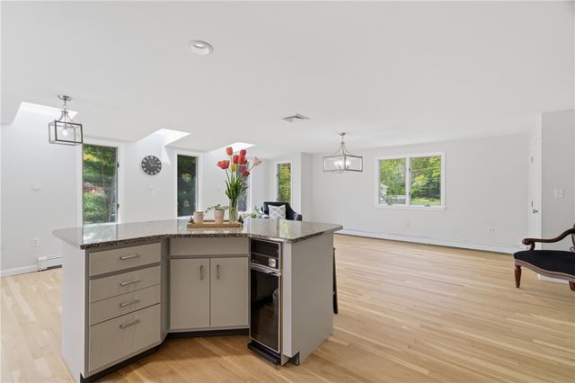 5 Aurora Drive, Cumberland, RI 02864