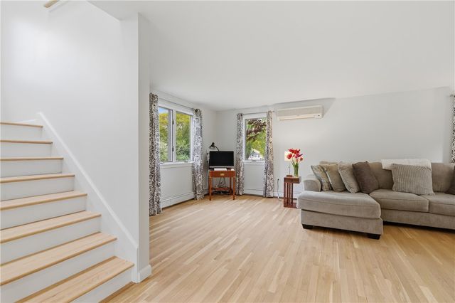 5 Aurora Drive, Cumberland, RI 02864