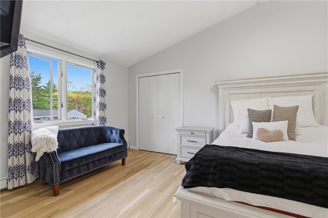 5 Aurora Drive, Cumberland, RI 02864