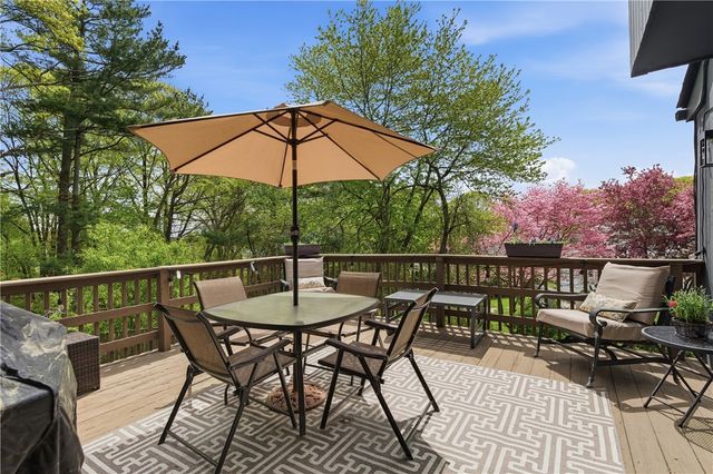 5 Aurora Drive, Cumberland, RI 02864