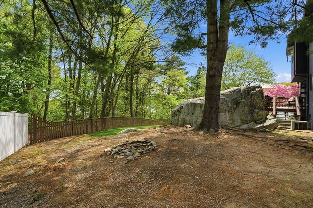 5 Aurora Drive, Cumberland, RI 02864