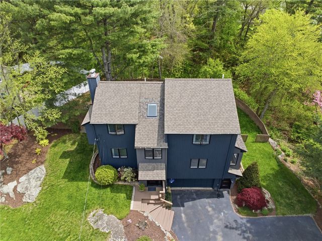 5 Aurora Drive, Cumberland, RI 02864