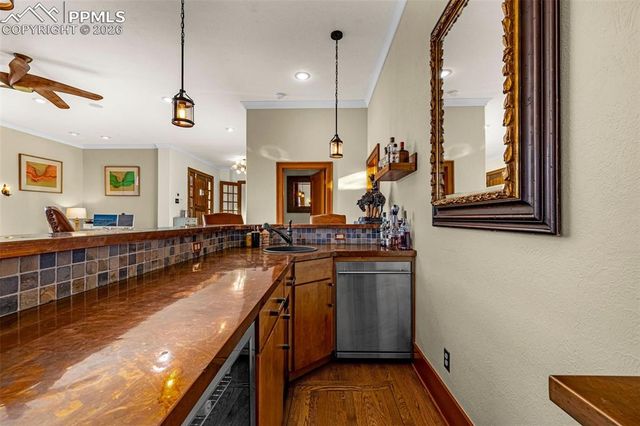 2107 N Cascade Avenue, Colorado Springs, CO 80907