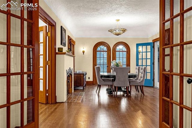 2107 N Cascade Avenue, Colorado Springs, CO 80907