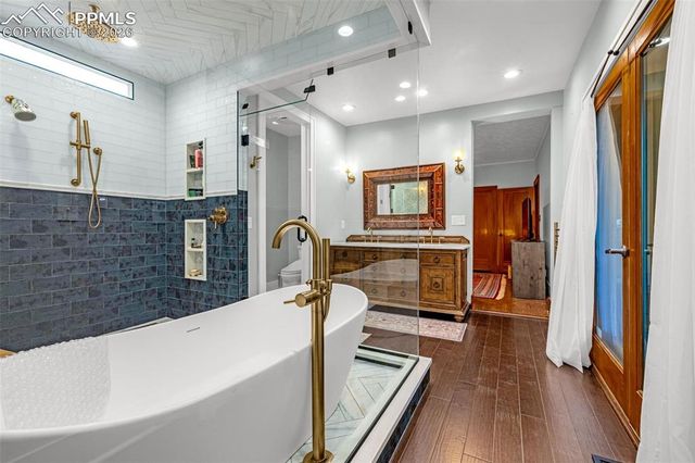 2107 N Cascade Avenue, Colorado Springs, CO 80907