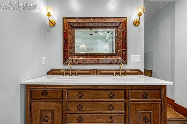 2107 N Cascade Avenue, Colorado Springs, CO 80907