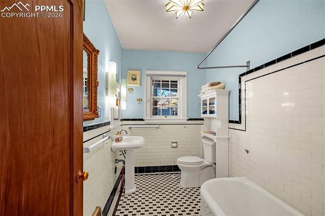 2107 N Cascade Avenue, Colorado Springs, CO 80907