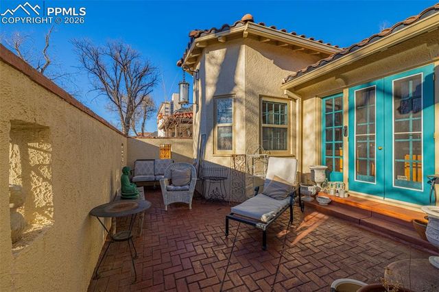 2107 N Cascade Avenue, Colorado Springs, CO 80907