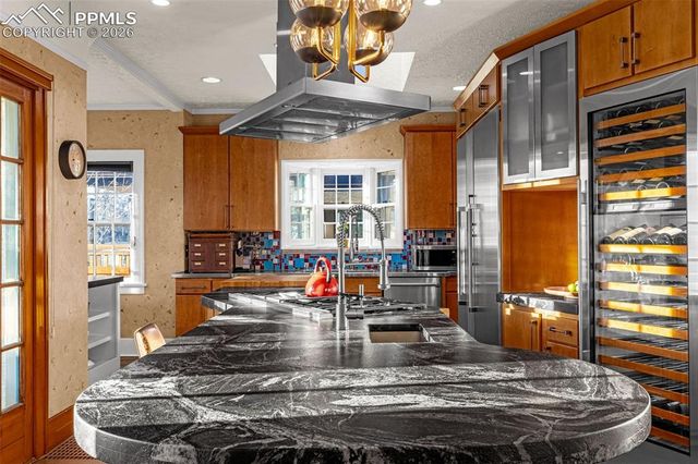 2107 N Cascade Avenue, Colorado Springs, CO 80907