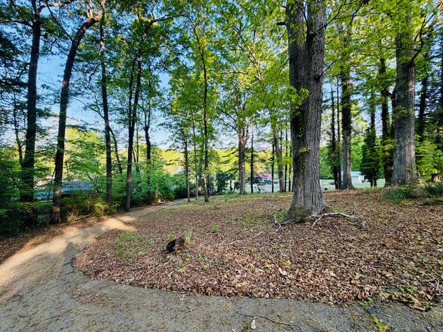 6504 Oak Drive, Harrison, TN 37341