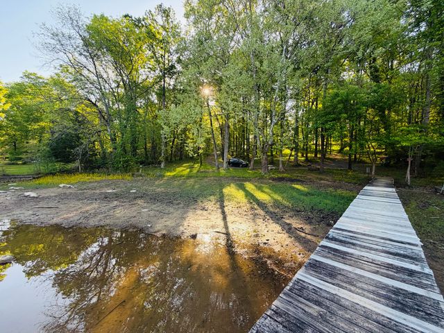 6504 Oak Drive, Harrison, TN 37341