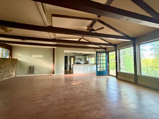 6504 Oak Drive, Harrison, TN 37341