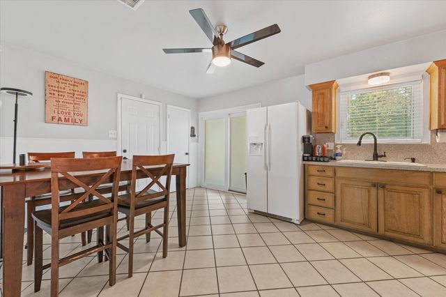 5733 Hanson Drive, Watauga, TX 76148
