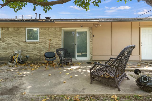 5733 Hanson Drive, Watauga, TX 76148