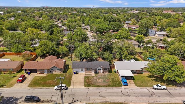 5733 Hanson Drive, Watauga, TX 76148