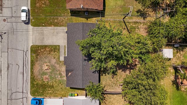5733 Hanson Drive, Watauga, TX 76148