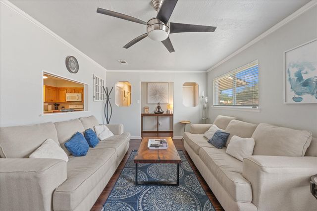 5733 Hanson Drive, Watauga, TX 76148