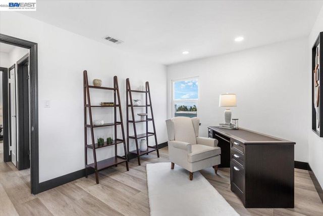 5301 Brann ST, Oakland, CA 94619