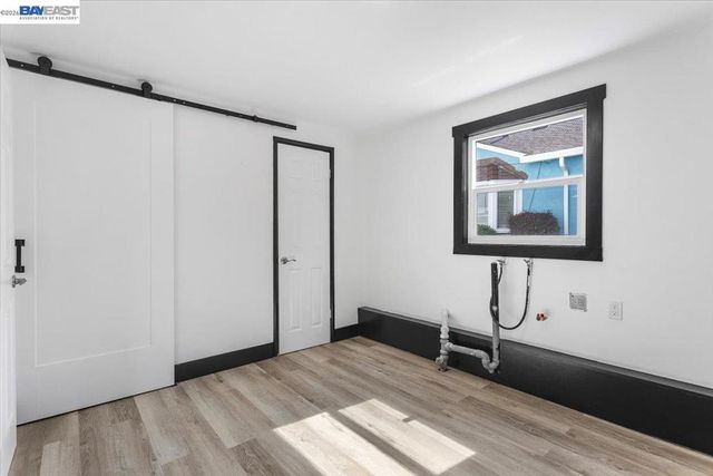5301 Brann ST, Oakland, CA 94619
