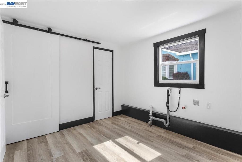 Image 68 of property listing at 5301 Brann ST, Oakland, CA 94619