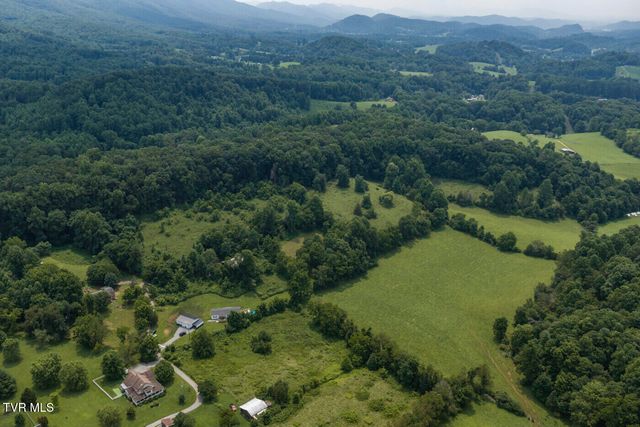 140 Jim Cable Road, Elizabethton, TN 37643
