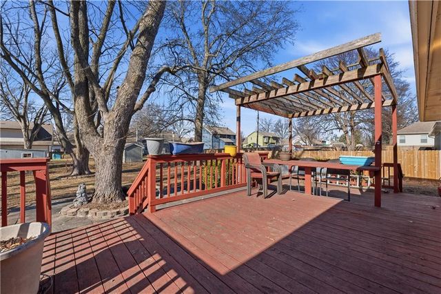 308 N Woodson Drive, Raymore, MO 64083