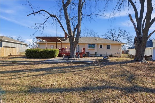 308 N Woodson Drive, Raymore, MO 64083