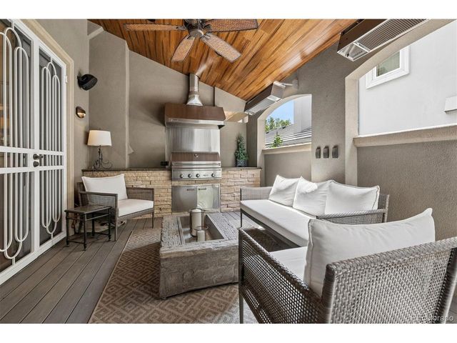 2700 E 4th Ave, Denver, CO 80206