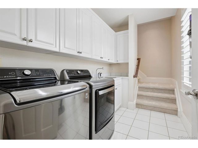 2700 E 4th Ave, Denver, CO 80206