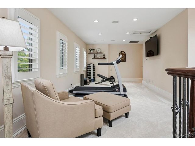 2700 E 4th Ave, Denver, CO 80206