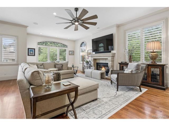 2700 E 4th Ave, Denver, CO 80206