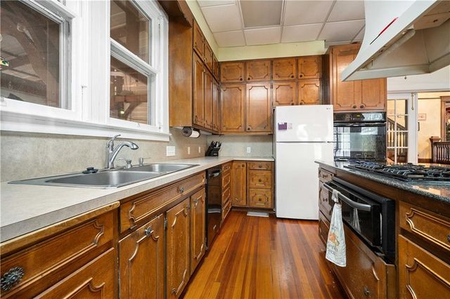 350 Michigan Avenue, Mobile, AL 36604
