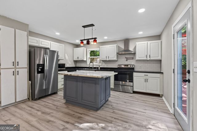 555 Glencove Drive, Macon, GA 31210