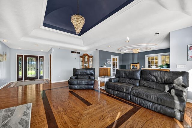 16290 Pretty Lake Road, Plymouth, IN 46563