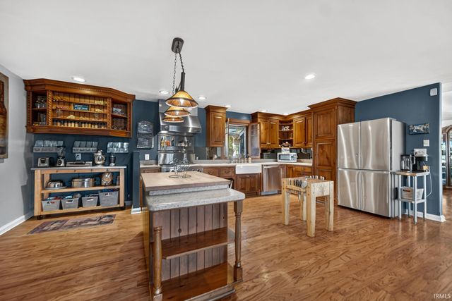 16290 Pretty Lake Road, Plymouth, IN 46563