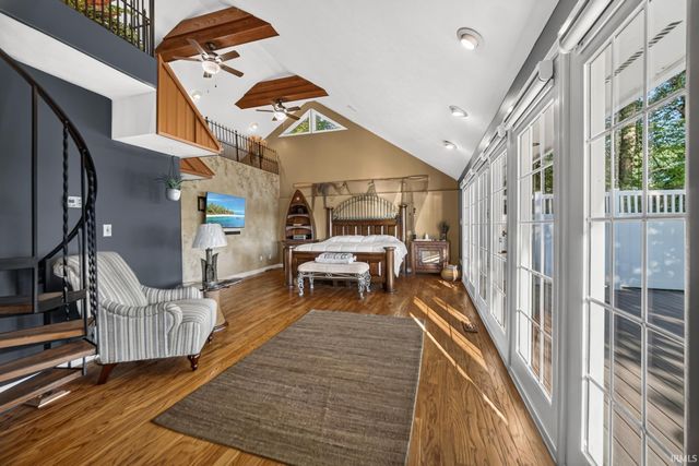 16290 Pretty Lake Road, Plymouth, IN 46563