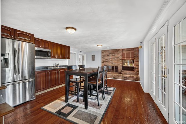 16290 Pretty Lake Road, Plymouth, IN 46563