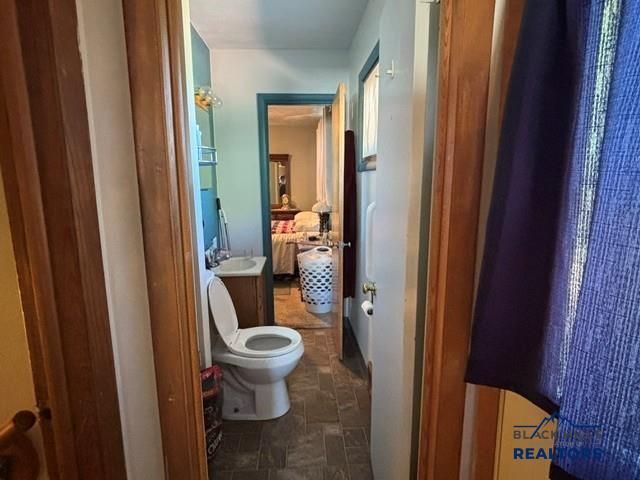 2023 CENTRAL BLVD, Rapid City, SD 57702
