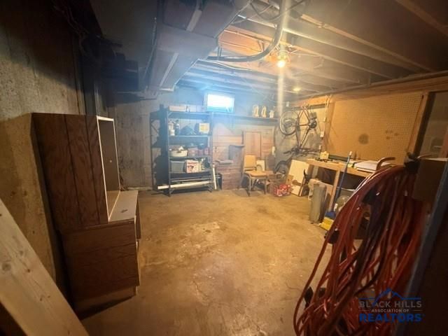 2023 CENTRAL BLVD, Rapid City, SD 57702